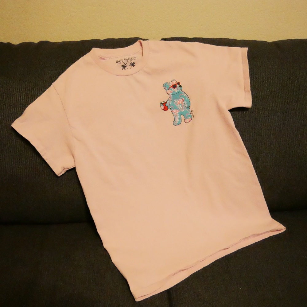 Riot Society Teddy bear Shirt Size Small